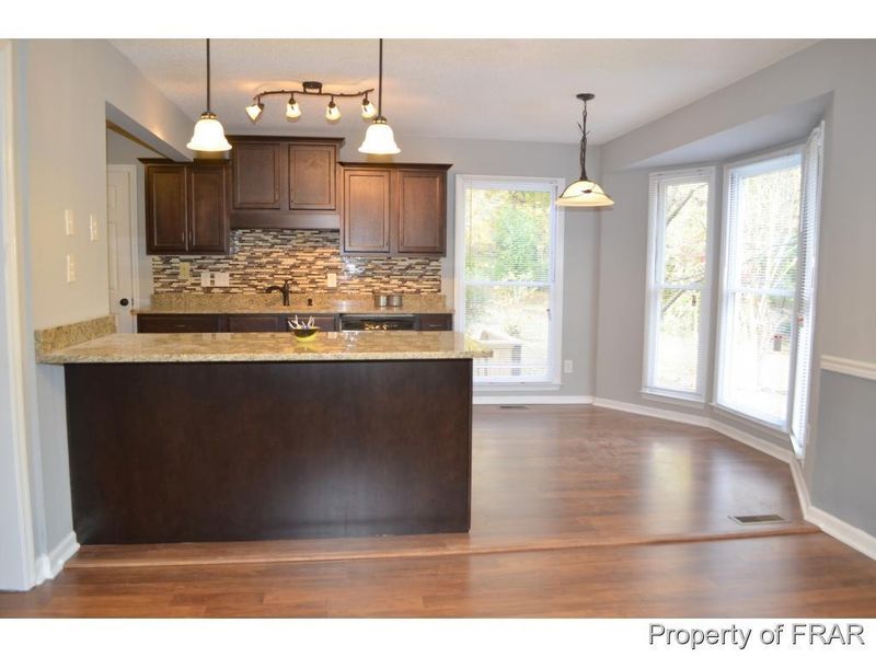 2075 Lothbury Dr, Fayetteville, NC 28304