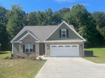 2076 Burch Bridge Rd, Burlington, NC 27217