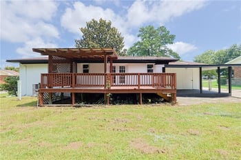 2076 Mango Cir, Fayetteville, NC 28304