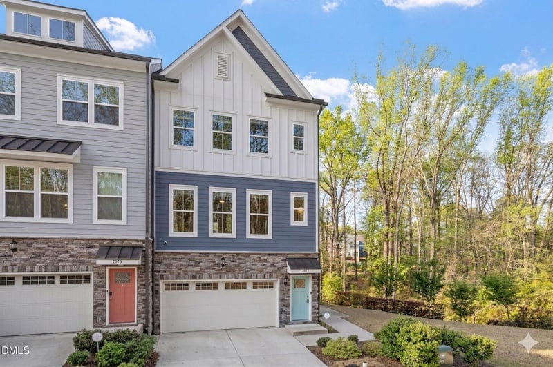 2077 Eva Pearl Dr, Apex, NC 27502