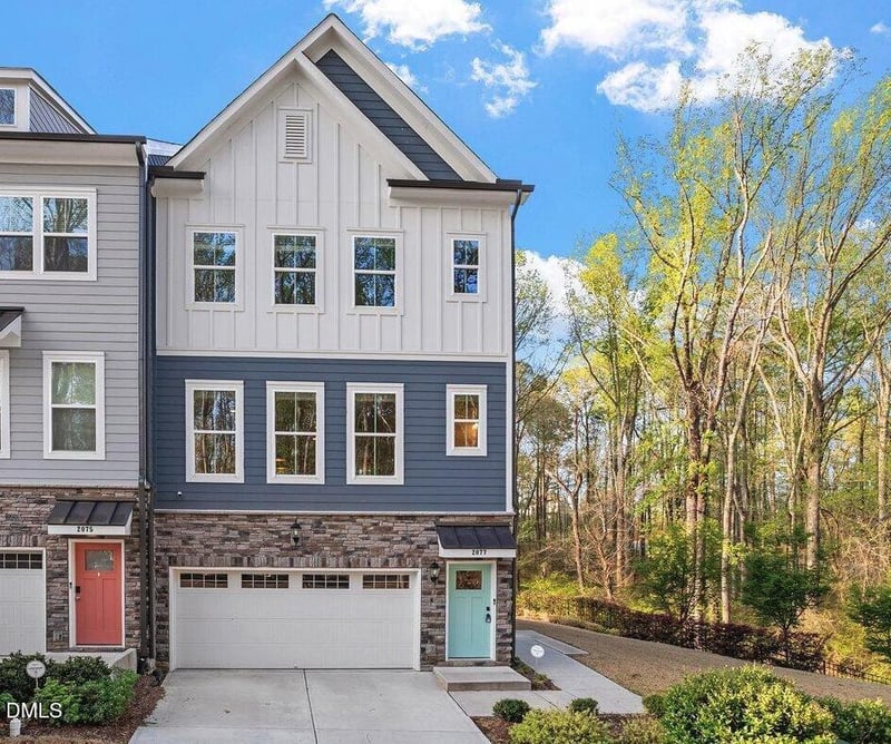 2077 Eva Pearl Dr, Apex, NC 27502