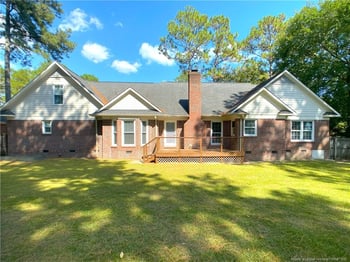 2079 Loganberry Dr, Fayetteville, NC 28304