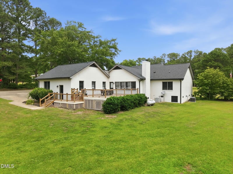2079 Sheriff Johnson Rd, Lillington, NC 27546