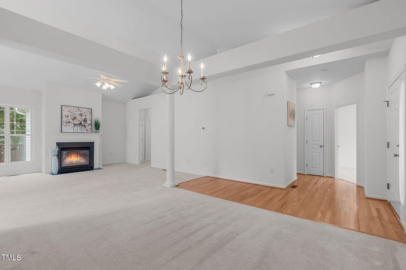 208 Autumn Glen Ln, Holly Springs, NC 27540