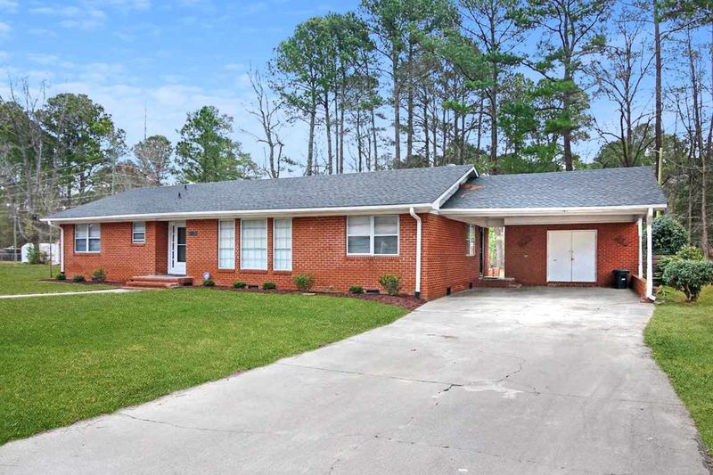208 Birch St, Smithfield, NC 27577