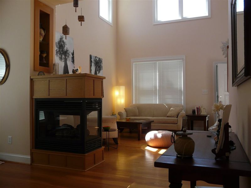 208 Bluefield Rd, Chapel Hill, NC 27517