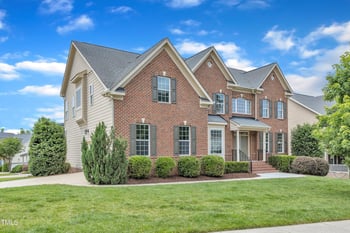 208 Bridle Boast Rd, Cary, NC 27519