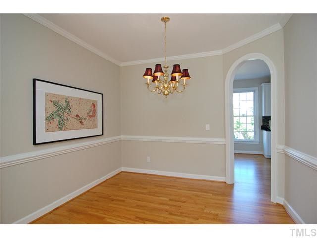 208 Brookgreen Dr, Chapel Hill, NC 27516