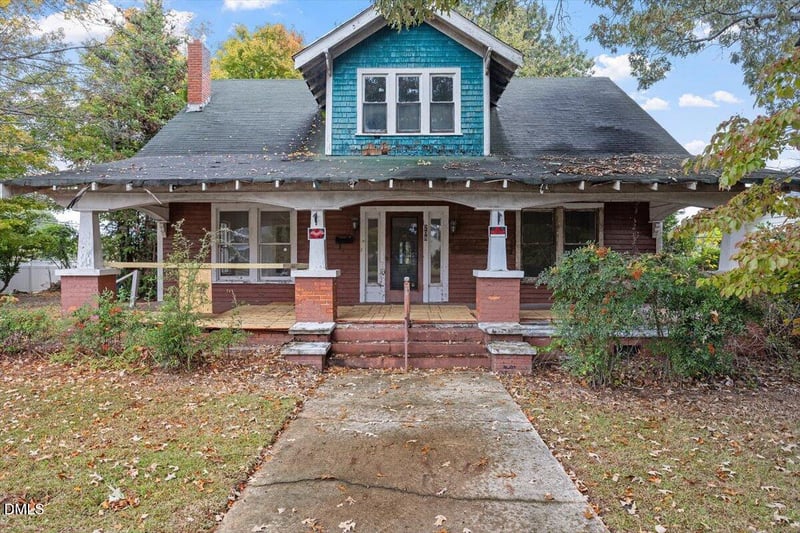 208 Church St, Benson, NC 27504