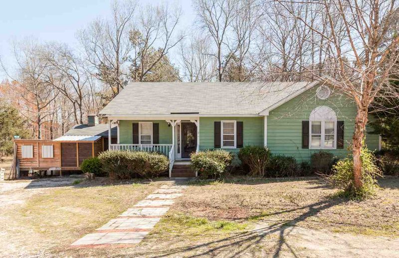 208 Cobblestone Ct, Clayton, NC 27520