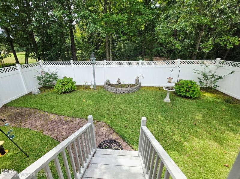 208 Commonsgate Dr, Goldsboro, NC 27530