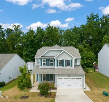 208 Copenhaver Dr, Clayton, NC 27527