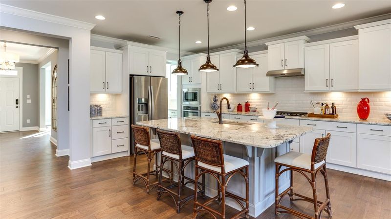 208 Crestmont Ridge Dr #2, Apex, NC 27523
