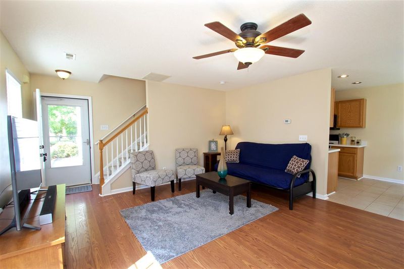 208 Danesway Dr, Holly Springs, NC 27540