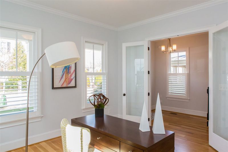 208 Della St, Chapel Hill, NC 27516