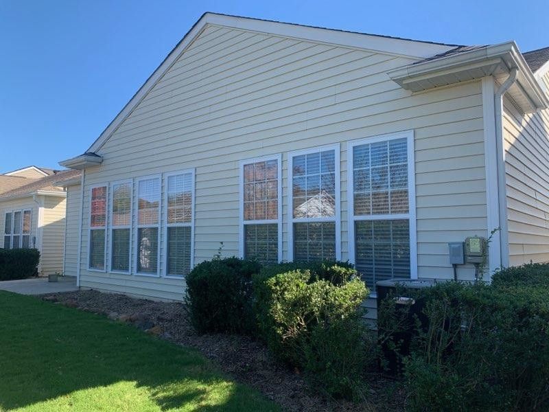 208 Dowington Ln, Cary, NC 27519