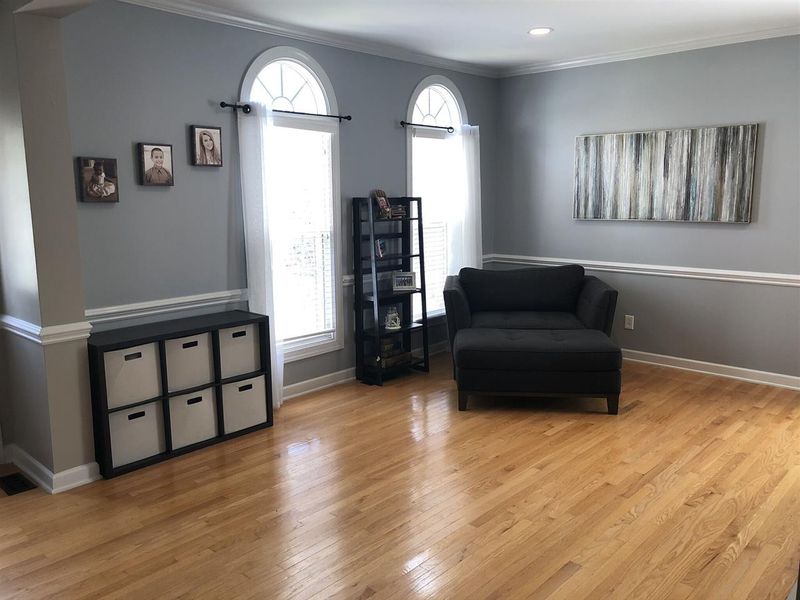208 Downing Forest Pl, Cary, NC 27519