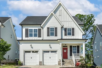208 Dry Canyon Dr, Wendell, NC 27591