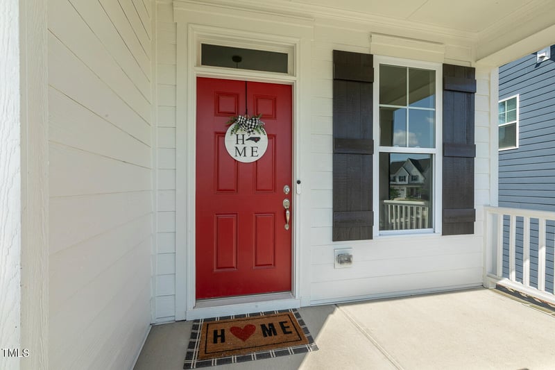 208 Dry Canyon Dr, Wendell, NC 27591