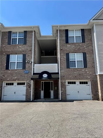 208 Fountainhead Ln #107, Fayetteville, NC 28301