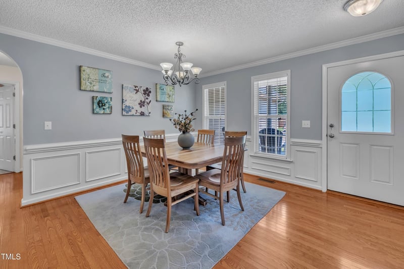 208 Grassy Meadow Rd, Holly Springs, NC 27540