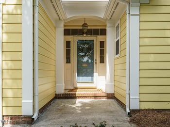 208 Hallwood Ct, Holly Springs, NC 27540