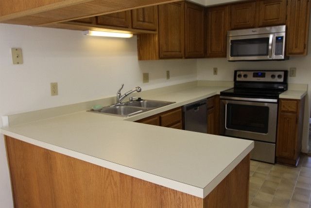 208 Hanover Pl, Cary, NC 27511