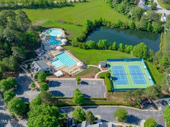 208 Hickory Glen Ln, Holly Springs, NC 27540
