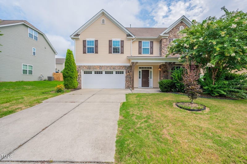 208 Holly Blossom Dr, Durham, NC 27703