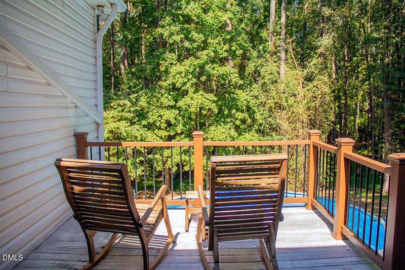 208 Hunting Lodge Rd, Clayton, NC 27520