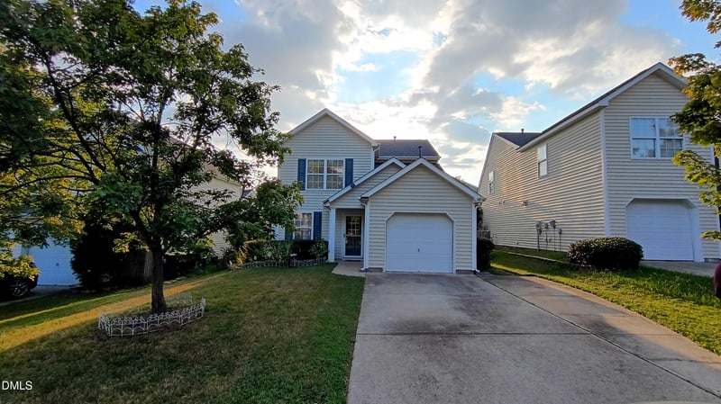 208 Indian Branch Dr, Morrisville, NC 27560