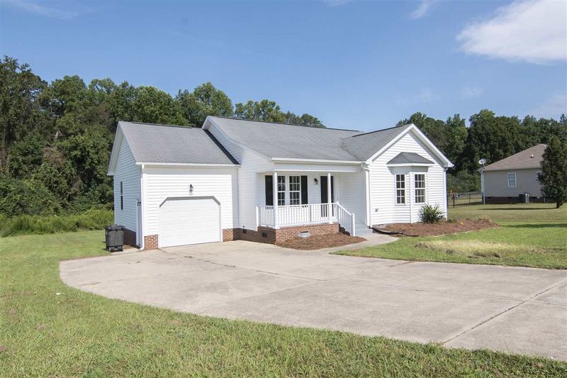 208 Jared Dr, Angier, NC 27501