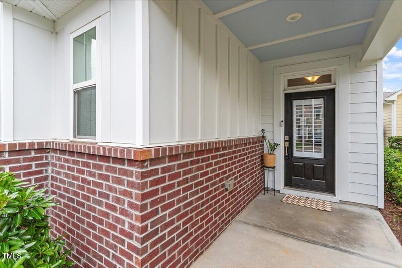 208 Jones Hill Rd, Holly Springs, NC 27540