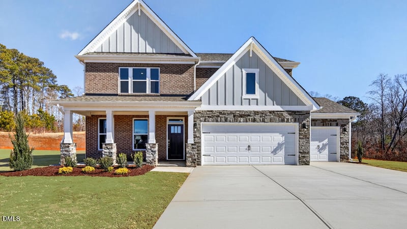 208 Joyful Stone Dr, Clayton, NC 27520