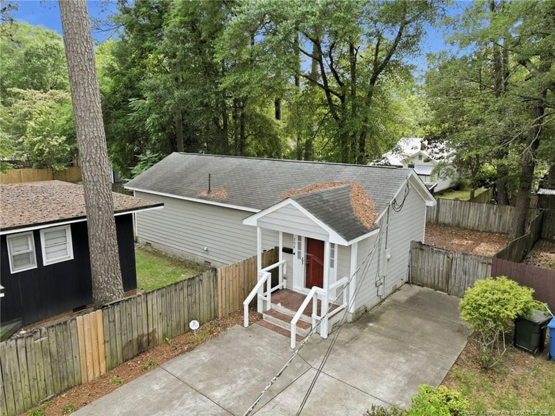 208 Judd St, Fayetteville, NC 28305