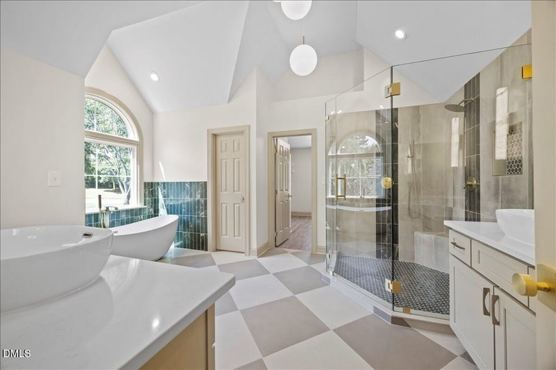 208 Jules Verne Way, Cary, NC 27511