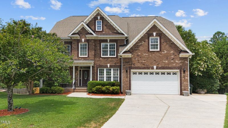 208 Kings Castle Dr, Apex, NC 27502