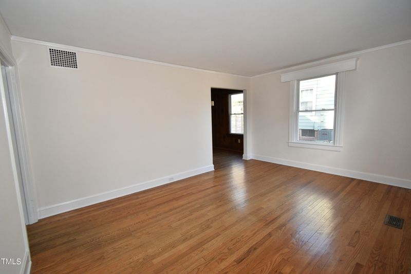 208 W Lavender Ave, Durham, NC 27704