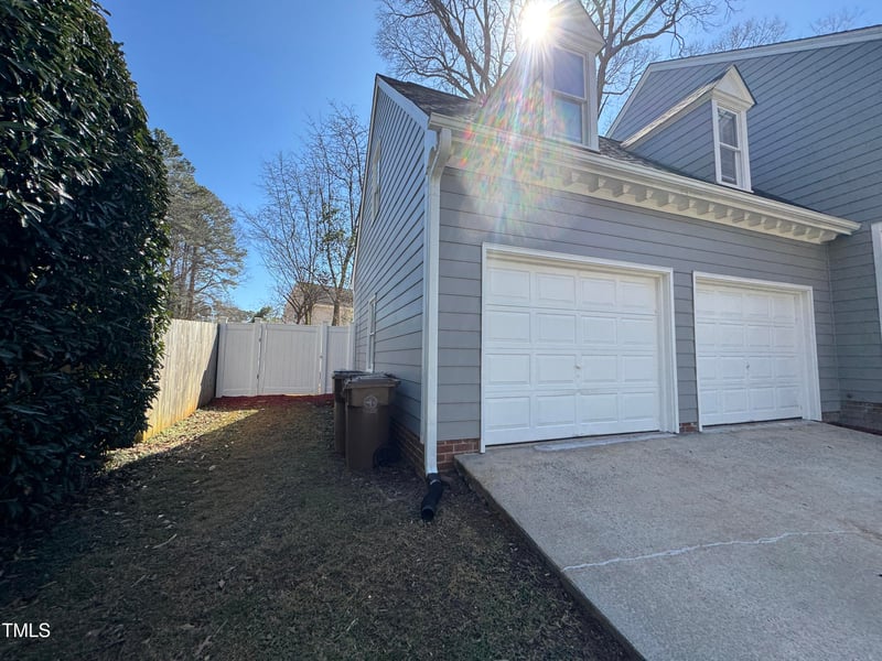 208 Lawrence Rd, Cary, NC 27511
