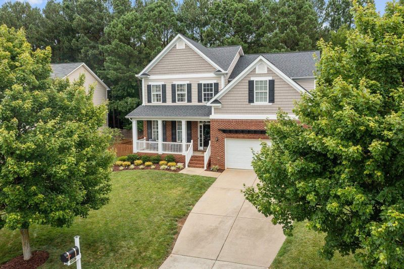 208 Magnolia Meadow Way, Holly Springs, NC 27540