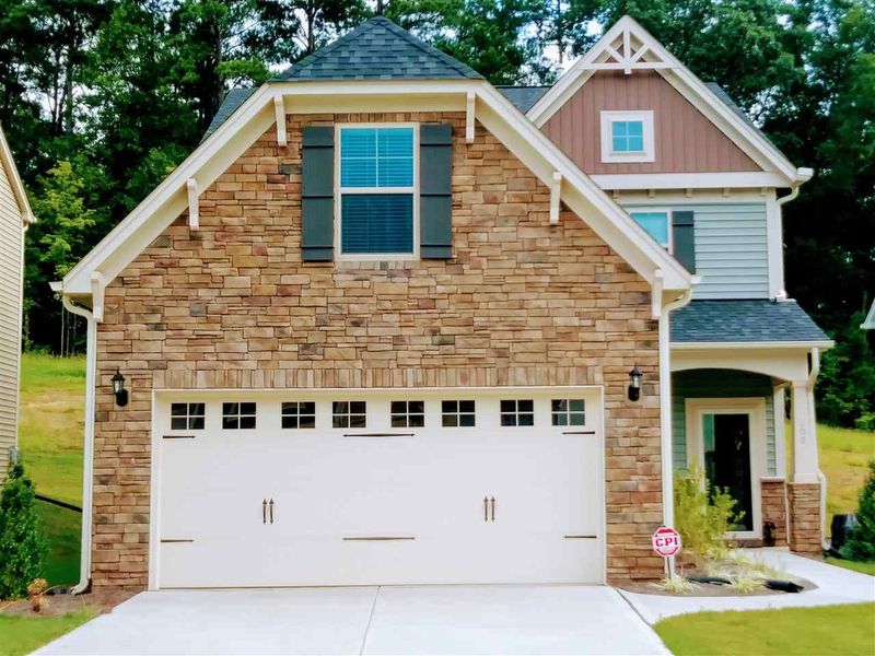 208 Maple Walk St, Durham, NC 27703