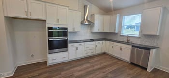 208 Matthew Mdw Ln, Lillington, NC 27546