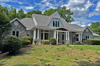208 Meadow Run Dr, Chapel Hill, NC 27517