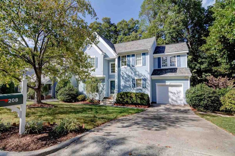 208 Mint Hill Dr, Raleigh, NC 27519