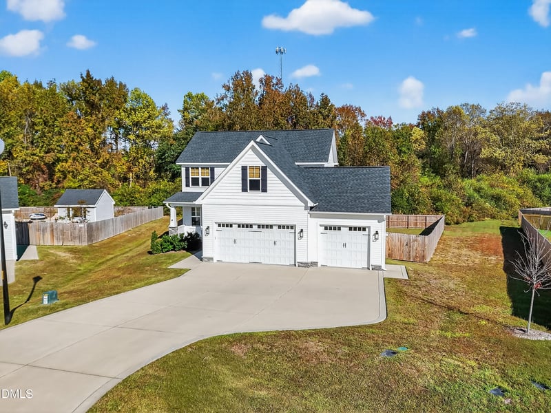 208 Mitchell Manor Dr, Angier, NC 27501