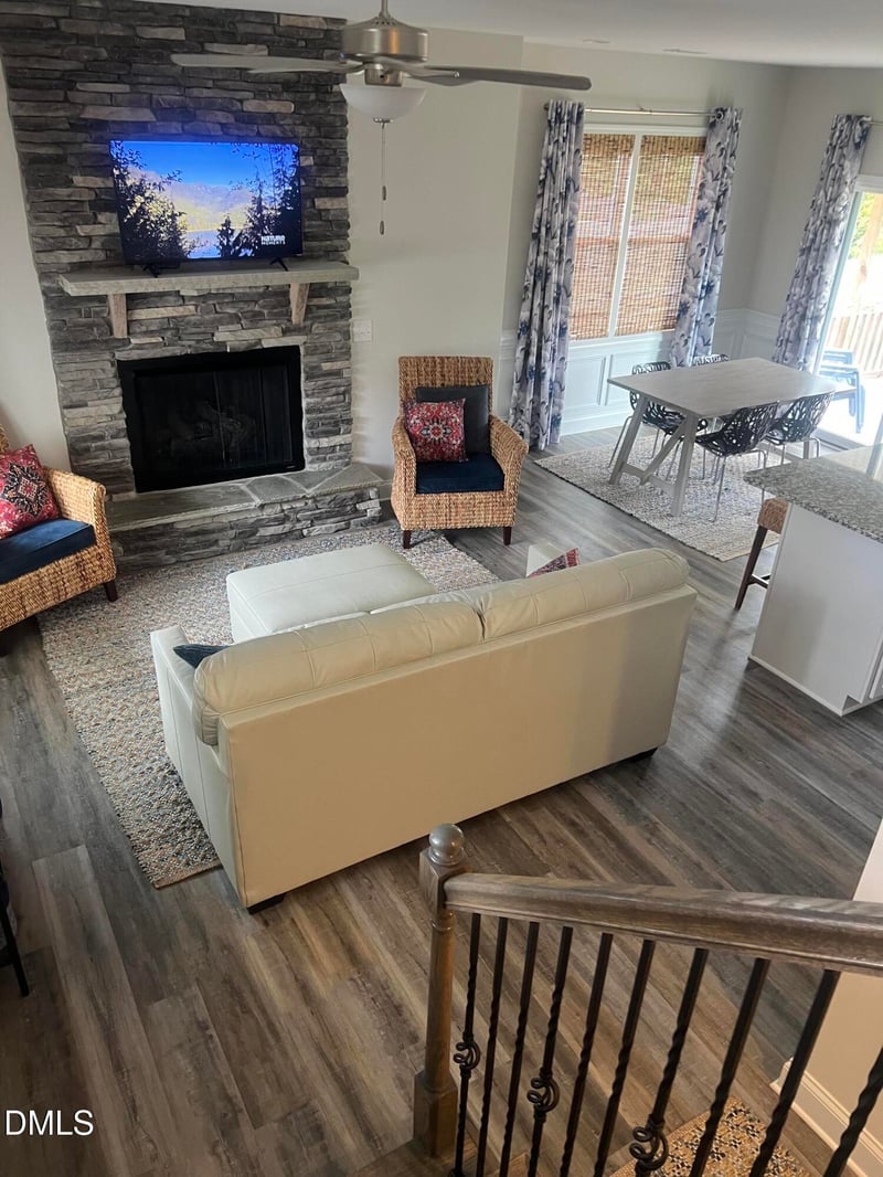208 Mitchelll Manor Dr, Angier, NC 27501