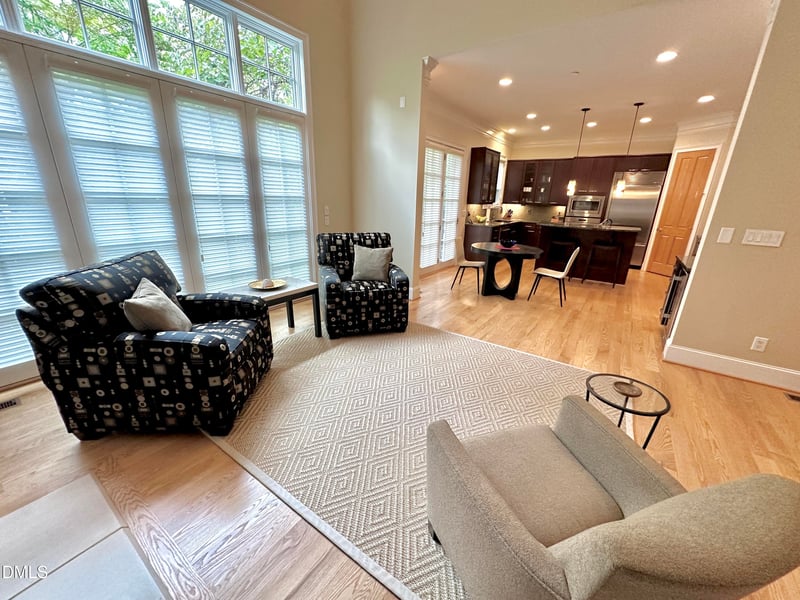 208 Old Franklin Grove Dr, Chapel Hill, NC 27514
