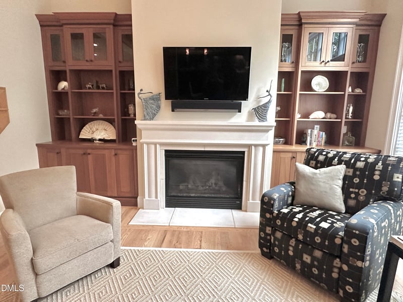 208 Old Franklin Grove Dr, Chapel Hill, NC 27514