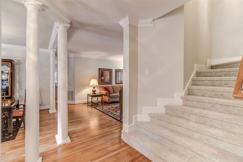 208 Old Pros Way, Cary, NC 27513