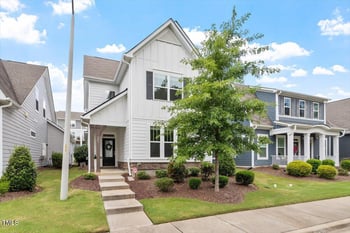 208 Old Ride Dr, Holly Springs, NC 27540